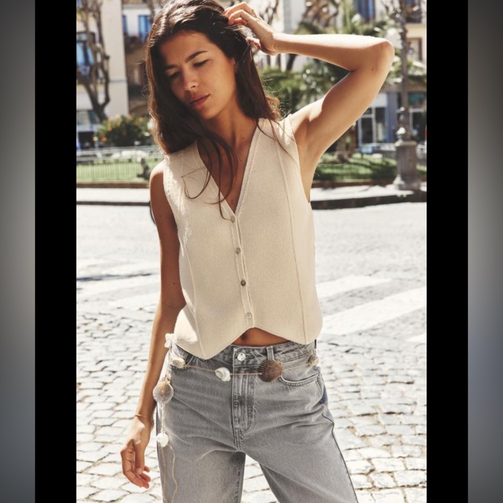 Women’s Boho Western Cream Knit Vest with Crochet Cropped Back Detail Size L